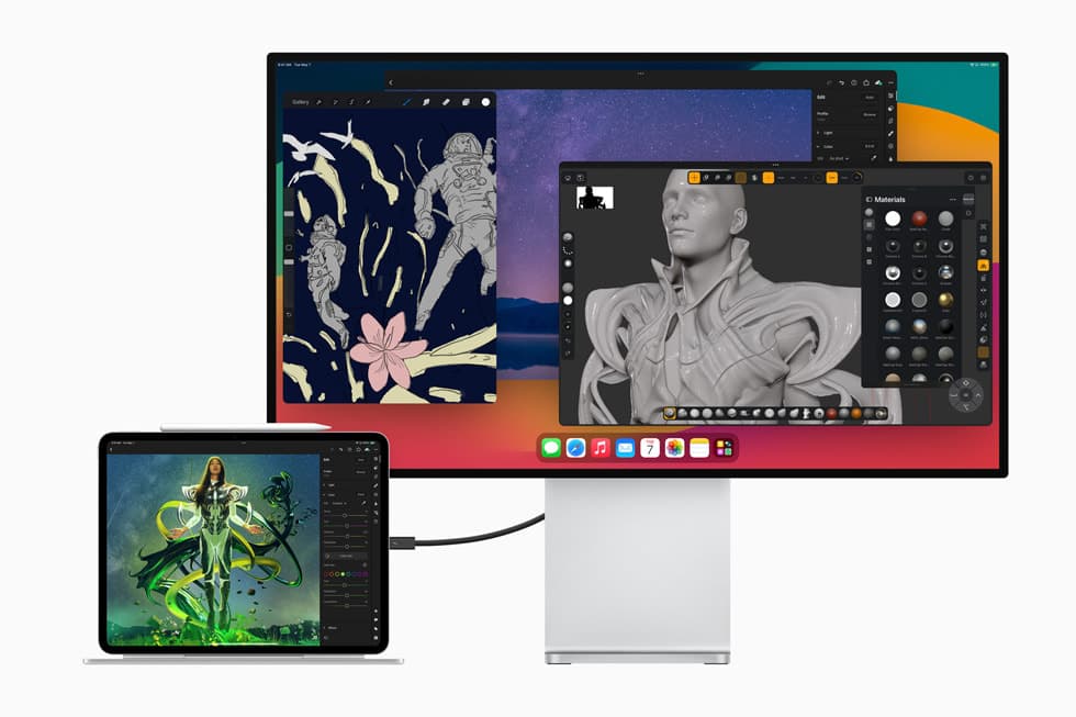 iPad Pro Stage Manager desk view