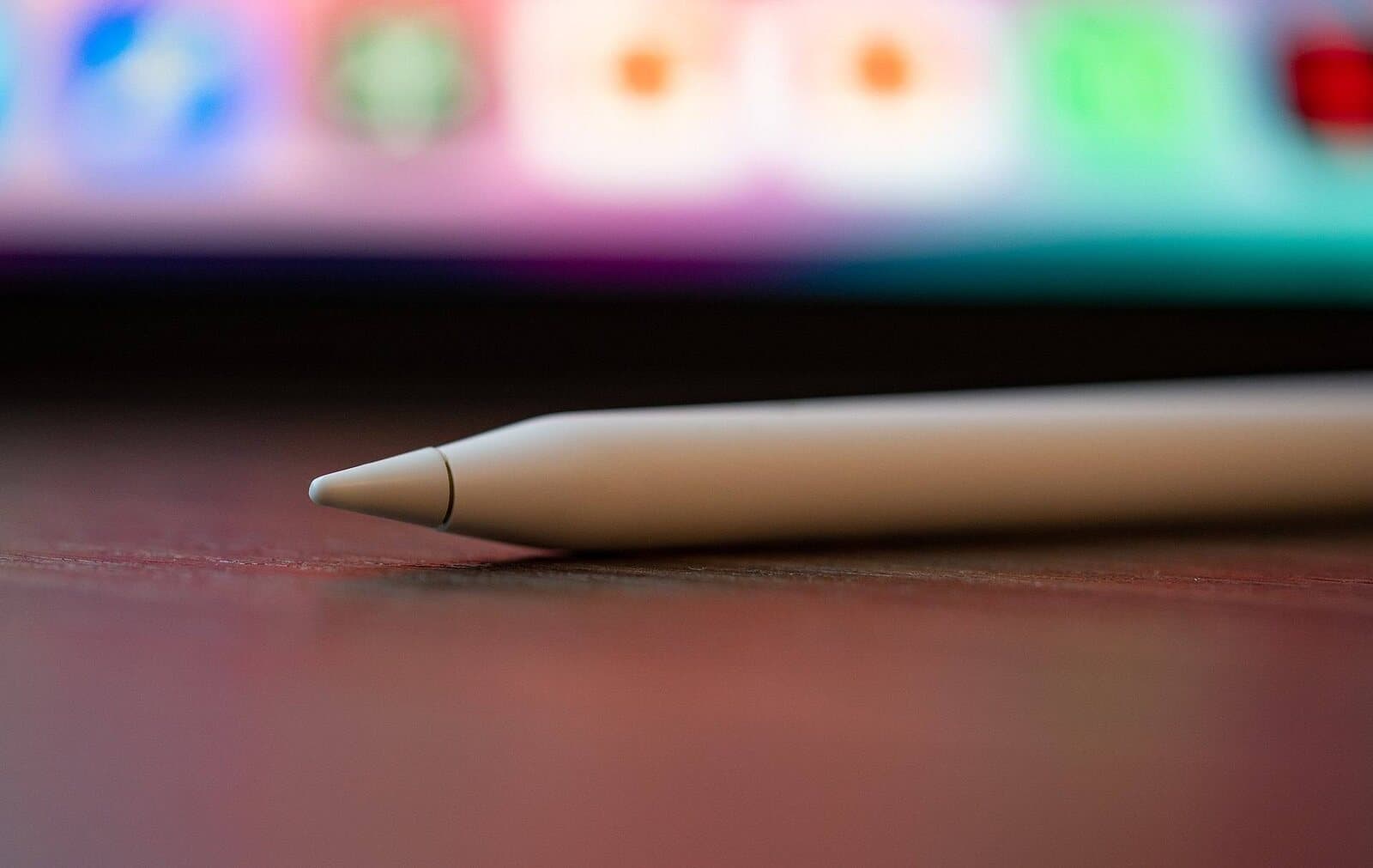 Apple Pencil tip and barrel close-up