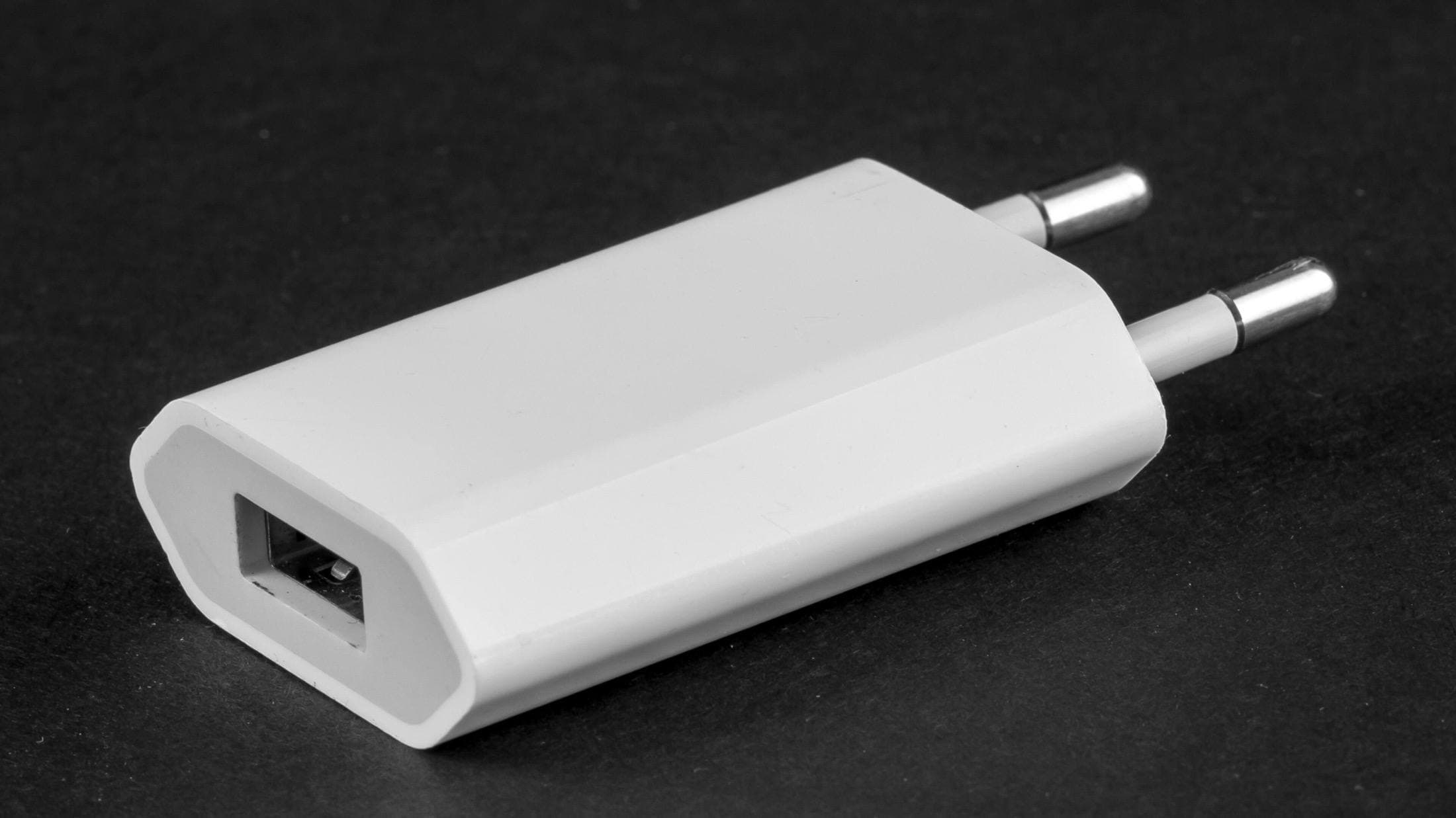 Apple USB power adapter (A1300)